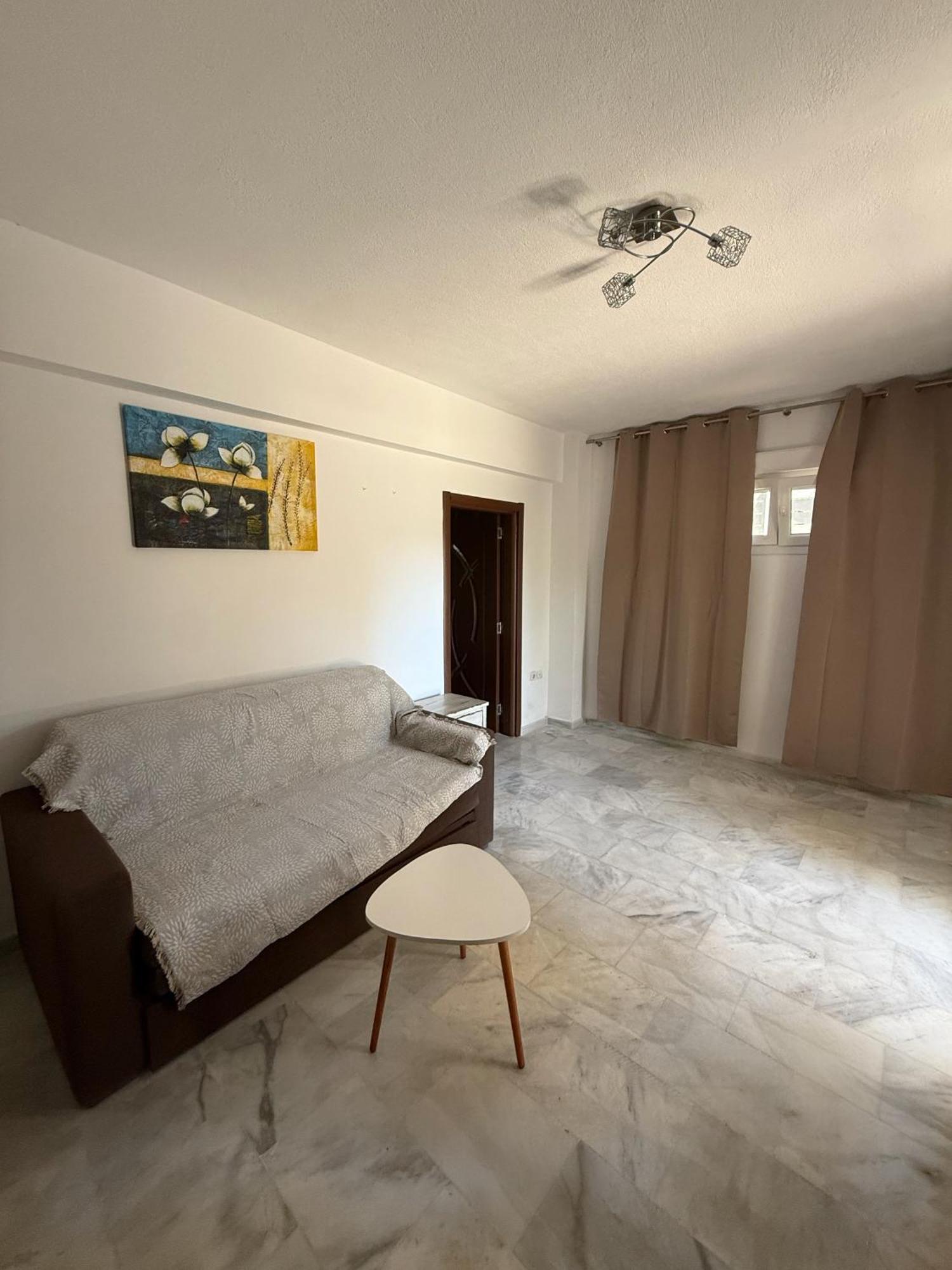 Villa Spartandom Gerakini Bilik gambar